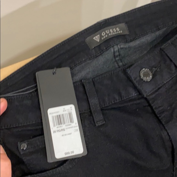 Guess regular/ high waisted jeans - Picture 3 of 4